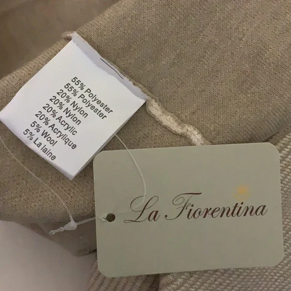La Fiorentina Wrap One Size in Oatmeal/Beige color - Picture 8 of 9